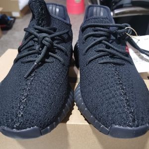Yeezy boots 350 v2